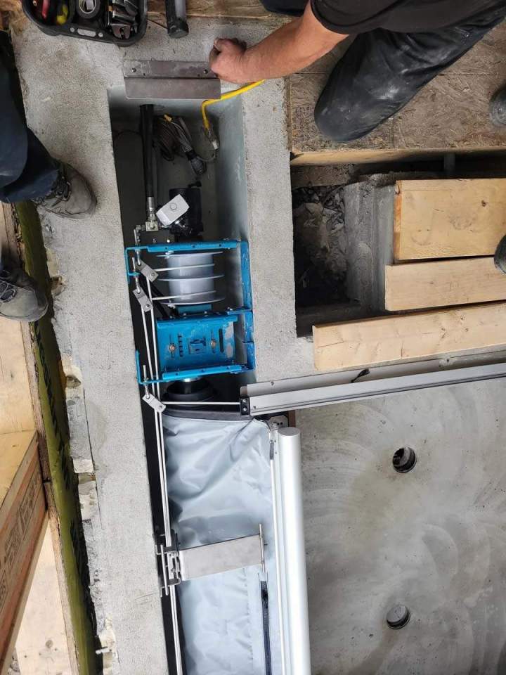 Manufacturer of stainless steel accessories Montreal